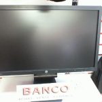 MONITEUR D'ORDINATEUR / NOIR