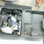 SCIE SAUTEUSE / GRIS