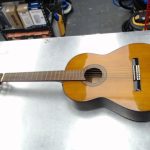 GUITARE ACOUSTIQUE / MARRON