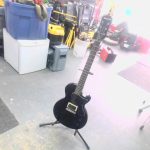 GUITARE ELECTRIQUE / NOIR