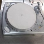 TABLE TOURNANTE / GRIS