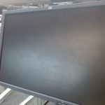 MONITEUR D'ORDINATEUR / NOIR