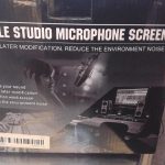 ACC DE MUSIQUE A DETAILLER SVP ! / NOIR