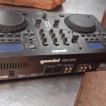 CONSOLE DE MIXAGE (MIXER) / NOIR