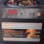 CHARGEUR D'AUTO (BOOSTER PACK) / NOIR