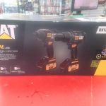 ENSEMBLE DE PERCEUSE A PERCUSSION ET IMPACT