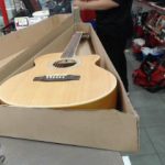 GUITARE ACOUSTIQUE / MARRON