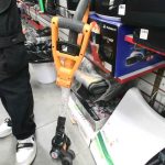 OUTIL ELECTRIQUE A DETAILLER / ORANGE