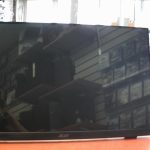 MONITEUR D'ORDINATEUR / NOIR