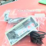 MANETTE DE JEU / GRIS