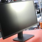 MONITEUR D'ORDINATEUR / NOIR