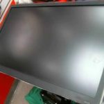 MONITEUR D'ORDI / 22 POUCES / NOIR
