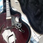 GUITARE ELECTRIQUE / MARRON