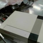 CONSOLE NES 8 BIT / GRIS