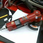 GRINDER A AIR  / ROUGE