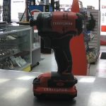 PERCEUSE (PERCUSSION, COLONE, ETC) / ROUGE