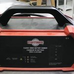 CHARGEUR D'AUTO (BOOSTER PACK) / NOIR