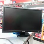 -58- MONITEUR D'ORDI