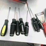 ENS DE TOURNEVIS / NOIR