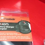 CHARGEUR DE BATTERIE  / NOIR