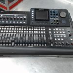 CONSOLE DE MIXAGE