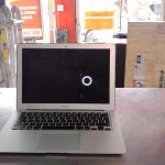 ORDINATEUR PORTABLE (LAPTOP)/GHZ:I5/RAM:8GB/DD:120GB/ECRAN:NA/COULEUR:BLANC