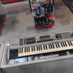 CLAVIER ELECTRONIQUE / ARGENT