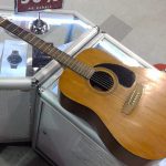GUITARE ACOUSTIQUE / BEIGE
