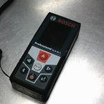 OUTIL ELECTRIQUE A DETAILLER / VERT