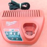 CHARGEUR DE BATT SANS FILS / ROUGE