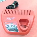CHARGEUR DE BATT SANS FILS / ROUGE