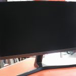 MONITEUR D'ORDINATEUR / NOIR