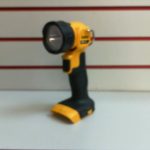 OUTIL ELECTRIQUE A DETAILLER / JAUNE
