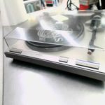 TABLE TOURNANTE / GRIS