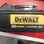 BATTERIE D'OUTIL SANS FILS / NOIR