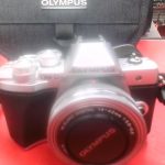 CAMERA NUMERIQUE / GRIS