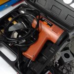 OUTIL ELECTRIQUE A DETAILLER / ROUGE