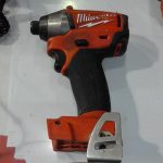 PERCEUSE (PERCUSSION, COLONE, ETC) / ROUGE