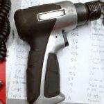 PISTOLET A AIR (IMPACT) / GRIS