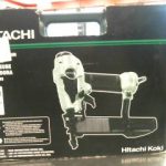 CLOUEUSE PNEUMATIQUE (GUN A CLOU) / GRIS