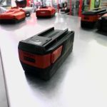 BATTERIE D'OUTIL SANS FILS / NOIR