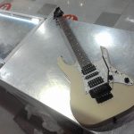 GUITARE ELECTRIQUE / NOIR