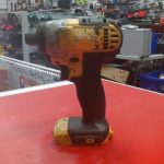 PERCEUSE (PERCUSSION, COLONE, ETC) / JAUNE