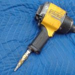 PISTOLET A AIR (IMPACT) / JAUNE