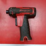 PERCEUSE (PERCUSSION, COLONE, ETC) / ROUGE