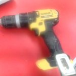 PERCEUSE (PERCUSSION, COLONE, ETC) / JAUNE