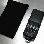 FLASH POUR CAMERA / NOIR