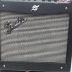 AMPLI DE GUITARE / NOIR