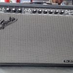 AMPLI DE GUITARE / NOIR