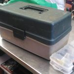 COFFRE A PECHE / GRIS